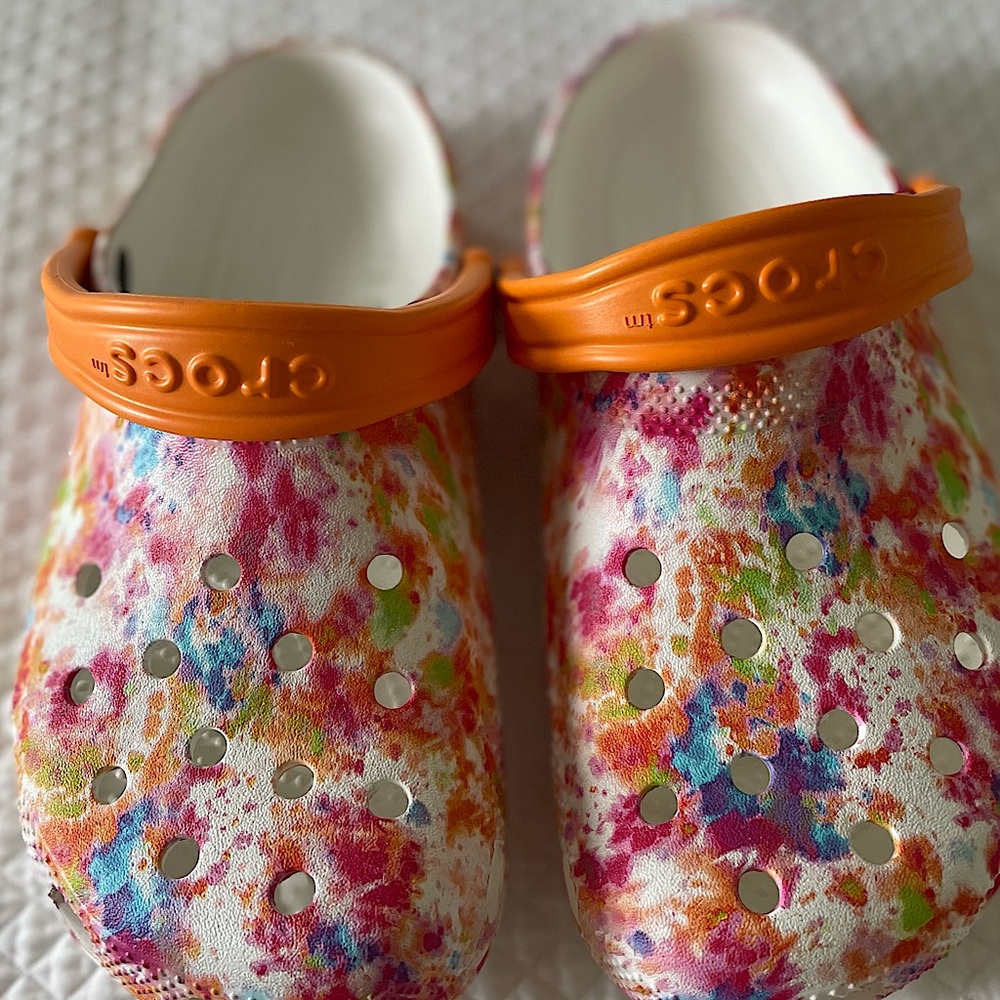 Kids multicolor CROCS, brand new, size J5